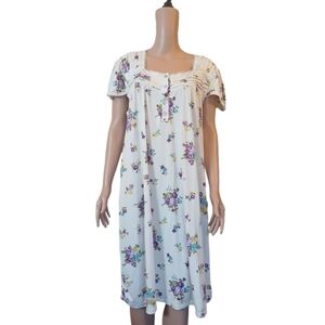 Hot Product Sleepwear Pajama size XL womens used Polyester White & Floral